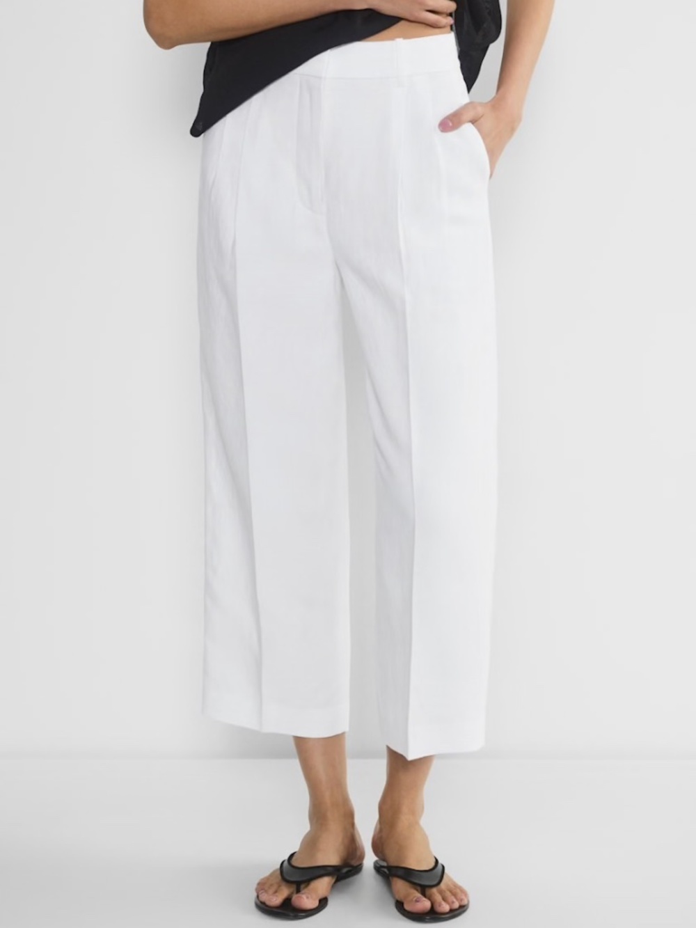 Aritzia cropped linen effortless pant